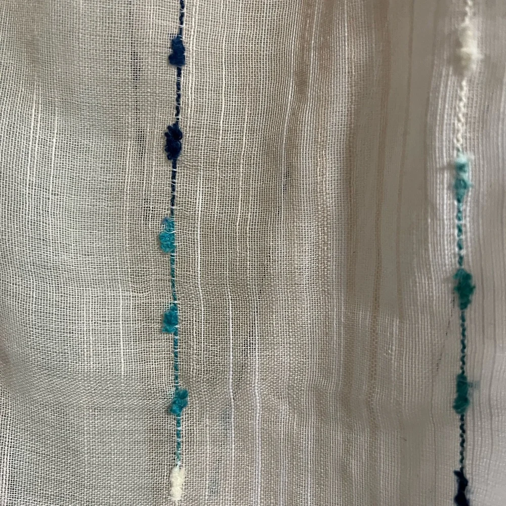 Women’s vintage scarf /Shawl. - Picture 6 of 6